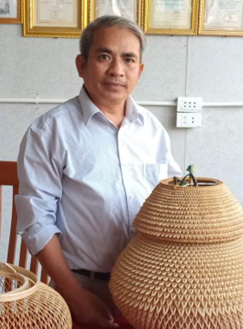 Người chắp cánh cho sản phẩm làng nghề Việt ra thế giới